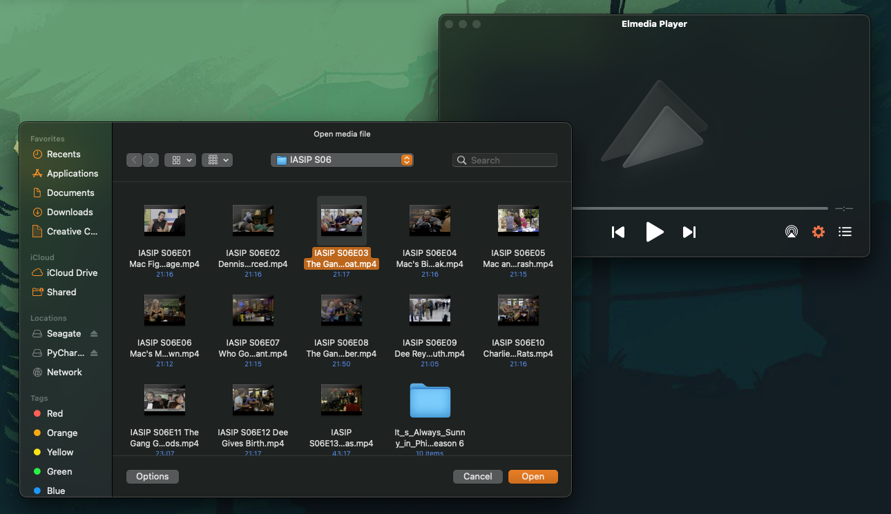 Choosing the media file to open and play in Elmedia Elmedia Player